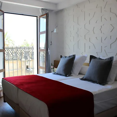 Hotel Boutique Caireles 2*