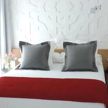 Boutique Caireles Hotel 2*