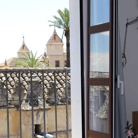 Boutique Caireles