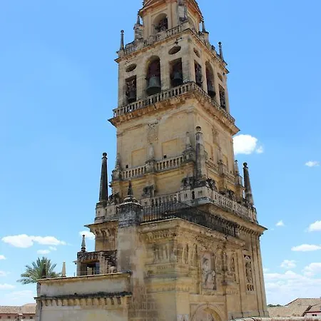 Hotel Boutique Caireles 2*